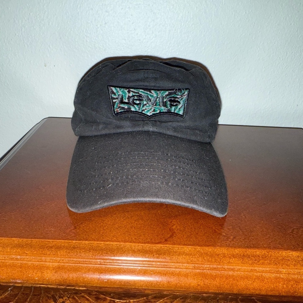 Levi's Black Cap with Green Design